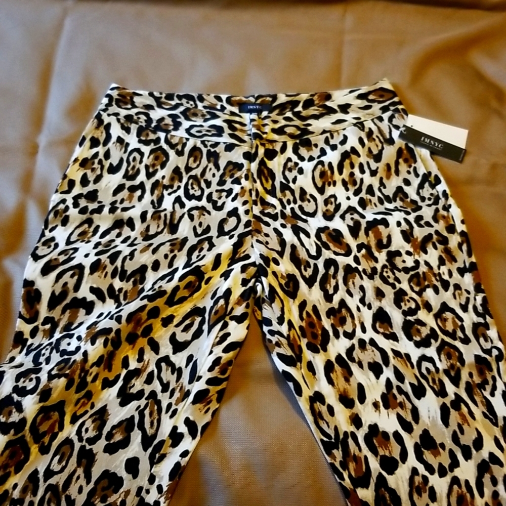 IMNYC Isaac Mizrahi Leopard print brand new pants, size M, high quality